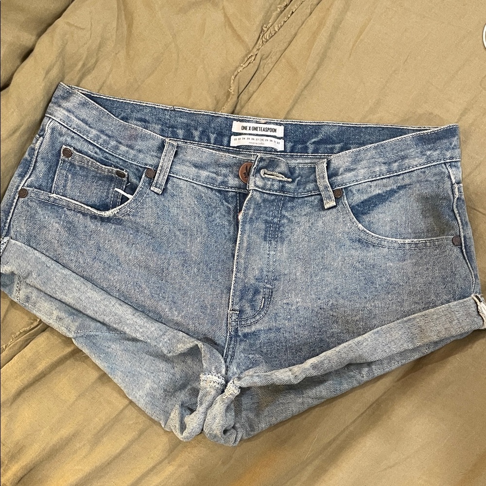 ONE X ONETEASPOON Jean Shorts